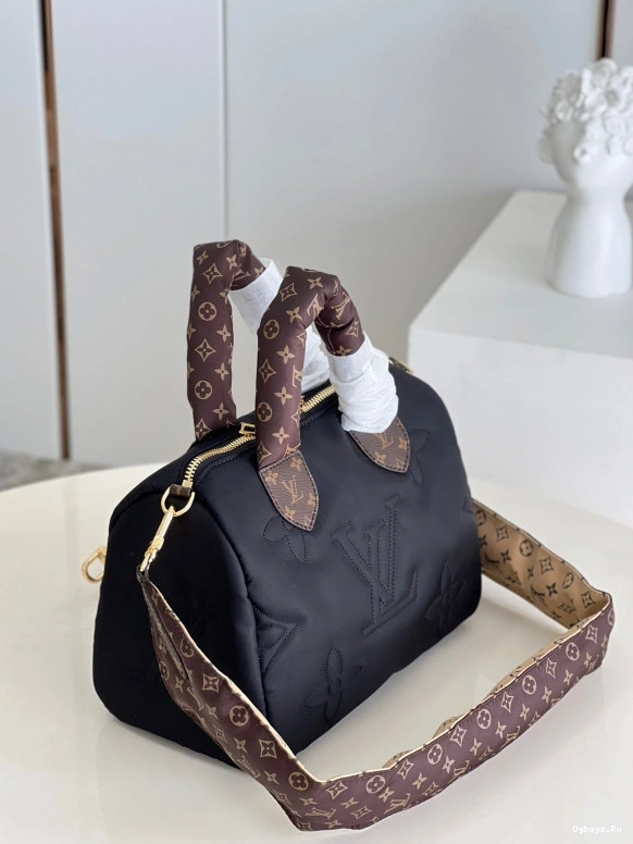 BANDOULIÈRE VUITTON SPEEDY 25 LOUIS 0129